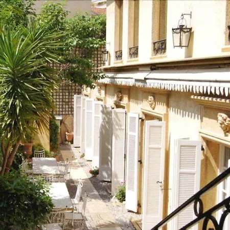Ruc Hotel Cannes